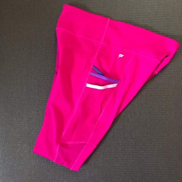Pink Fabletics 7/8 leggings - Picture 3 of 5